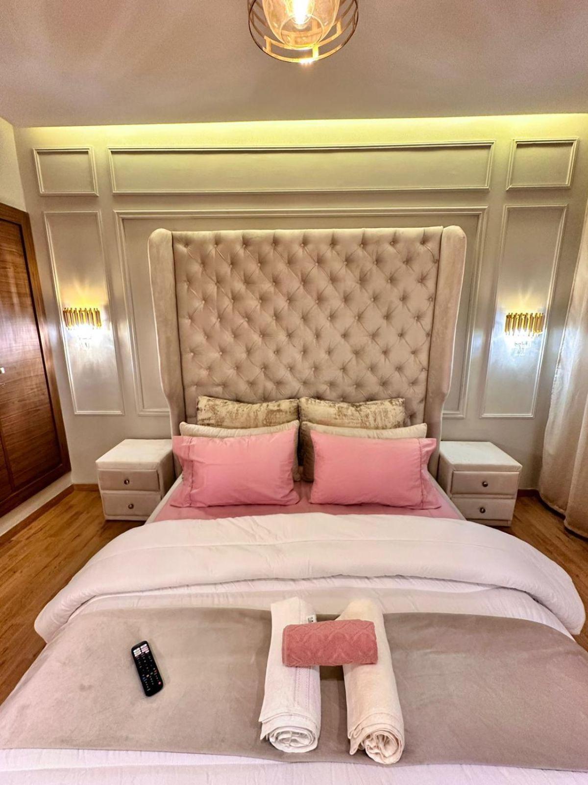 Appartement Luxueux Avec Piscine 10 Minutes Du Centre Ville Marrakesh Luaran gambar