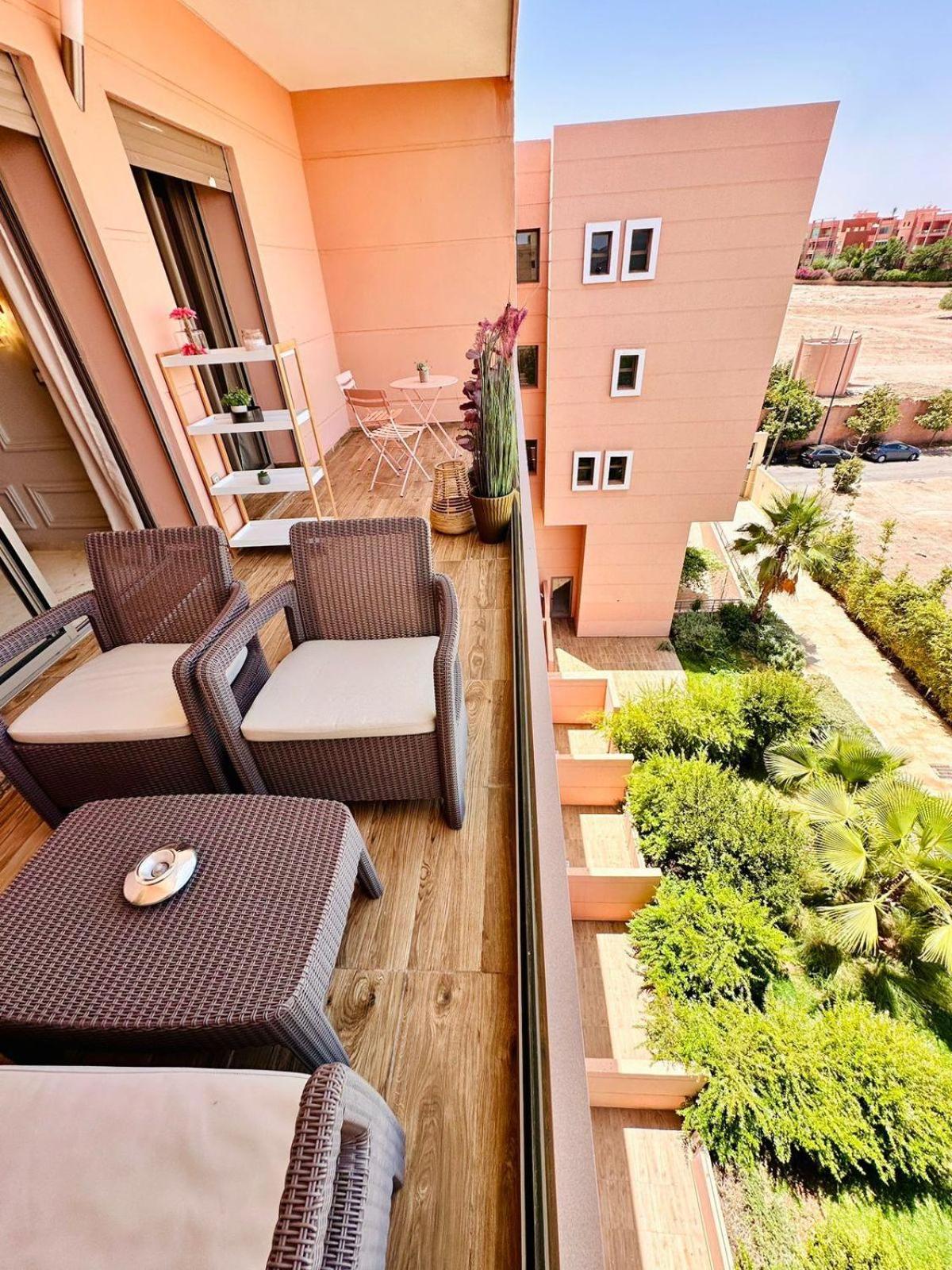 Appartement Luxueux Avec Piscine 10 Minutes Du Centre Ville Marrakesh Luaran gambar