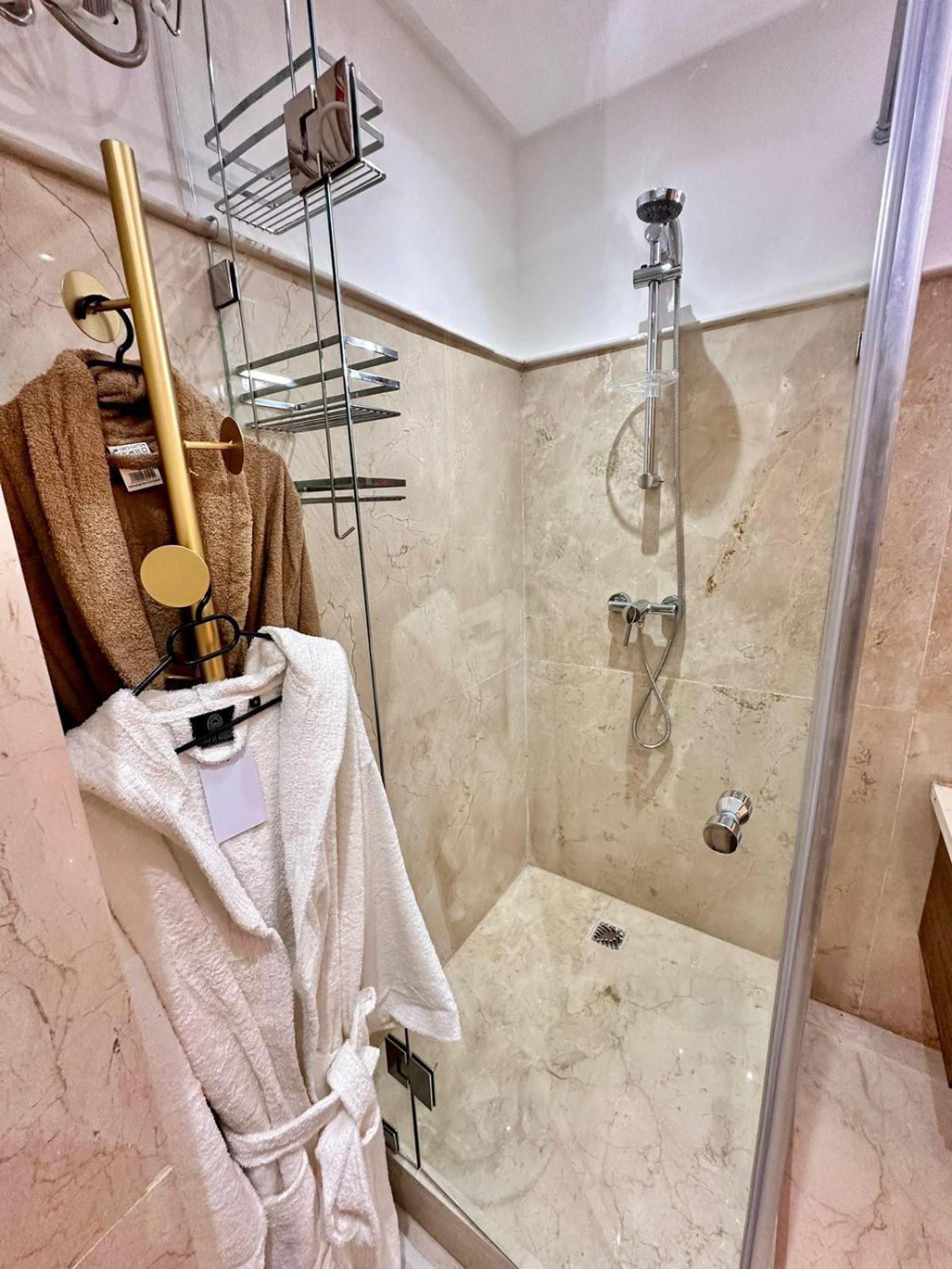 Appartement Luxueux Avec Piscine 10 Minutes Du Centre Ville Marrakesh Luaran gambar