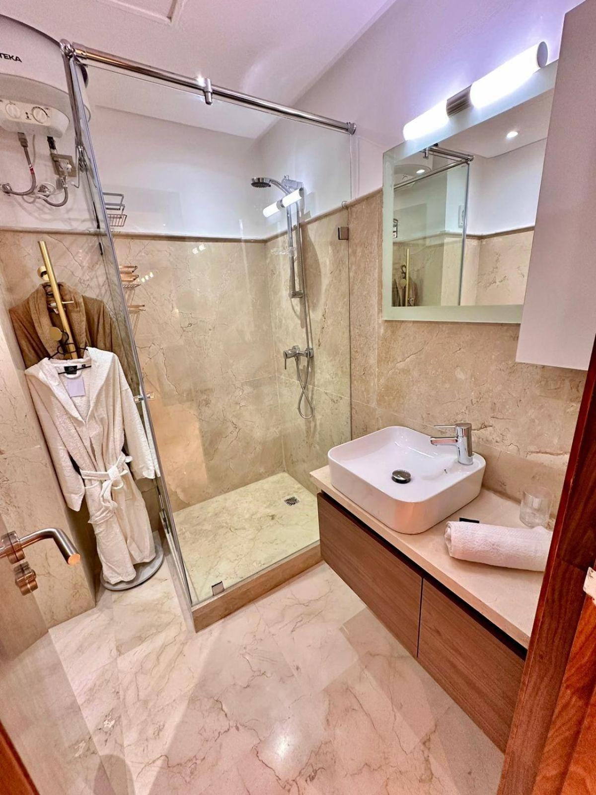 Appartement Luxueux Avec Piscine 10 Minutes Du Centre Ville Marrakesh Luaran gambar